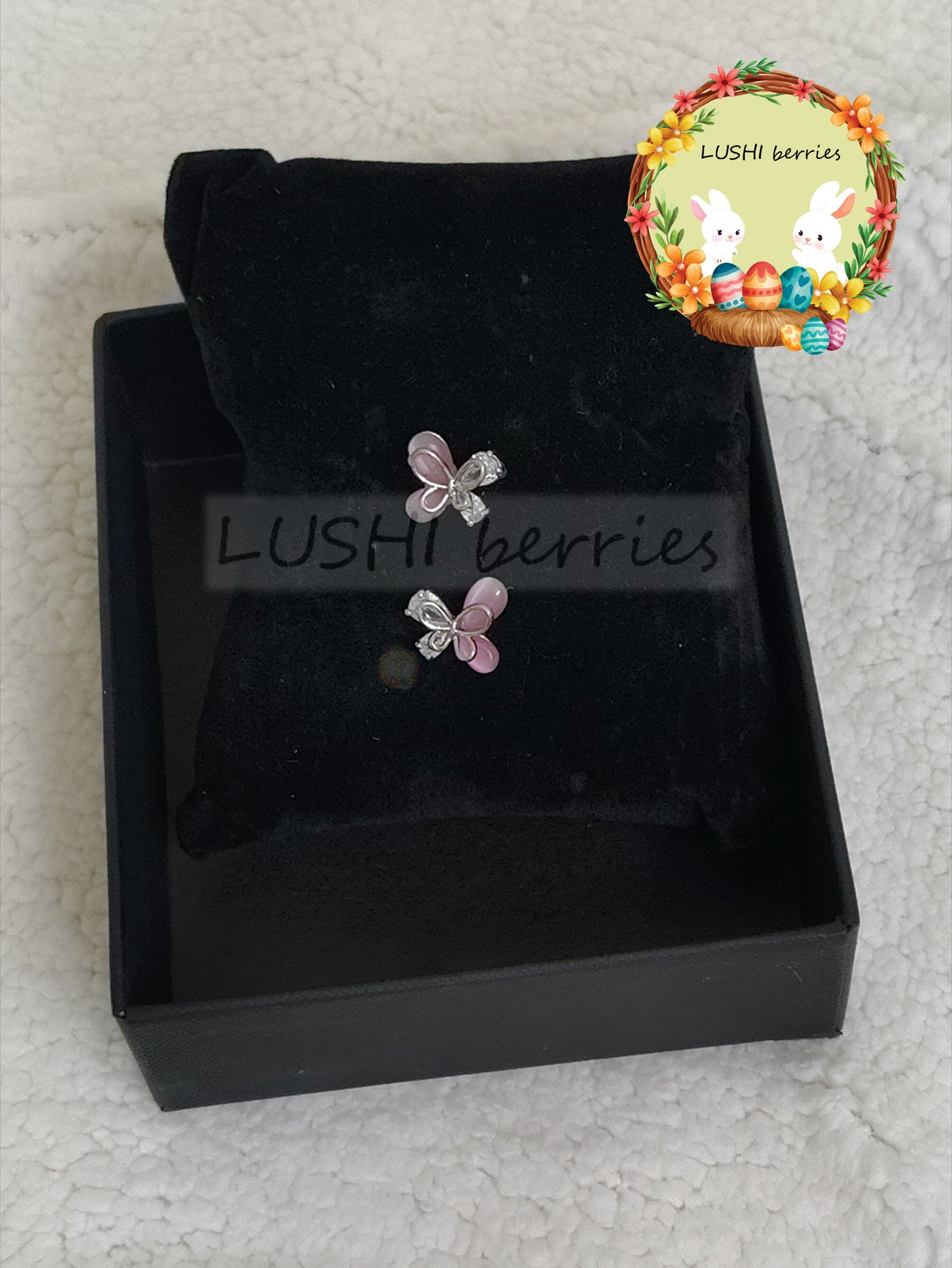 24_Cute Butterfly Stone stud