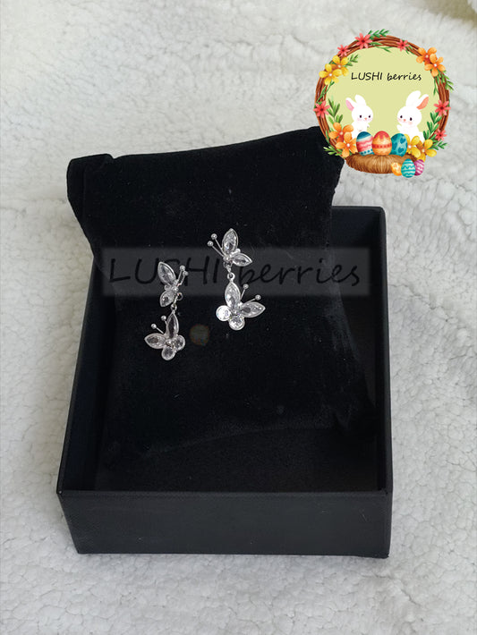 41_Butterfly White stone Hanging earrings