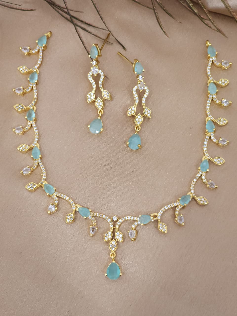 51_Premium Golden Necklace