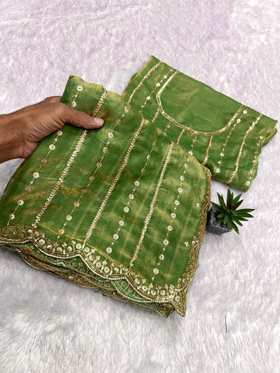 17_Fendy Satin Dual Shad Saree Multi Sequence Embroidery Work Saree