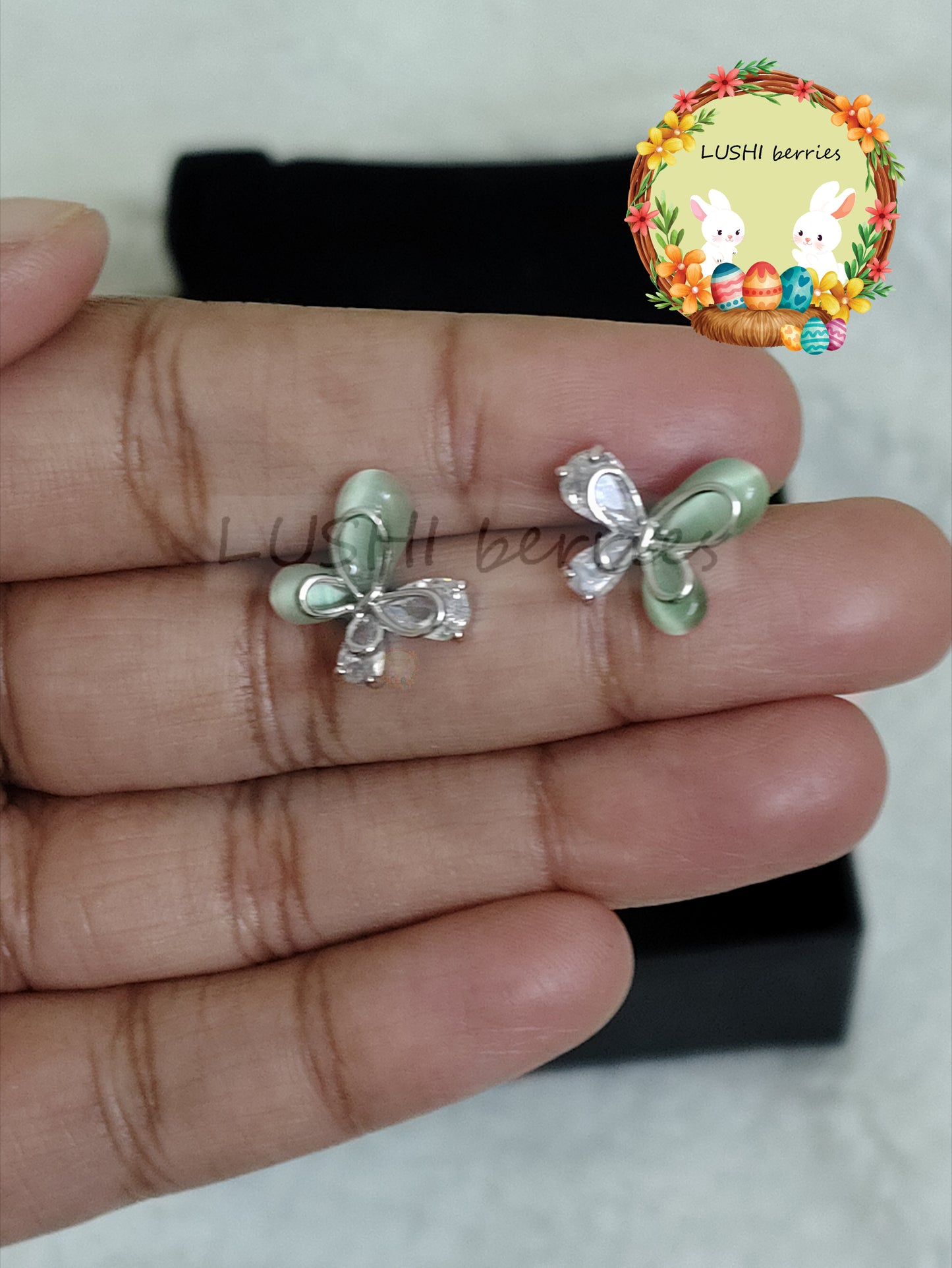 24_Cute Butterfly Stone stud