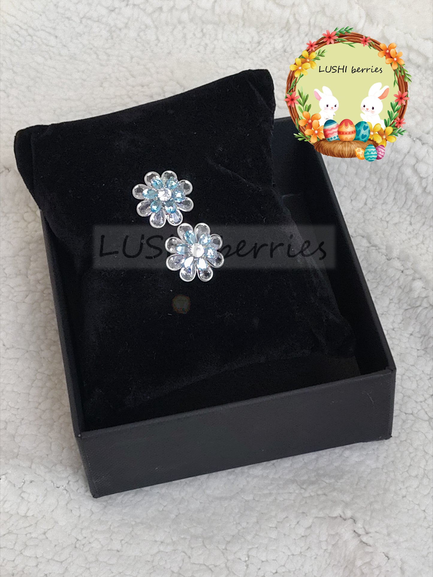 38_2 Color combination Flower studs with different color options