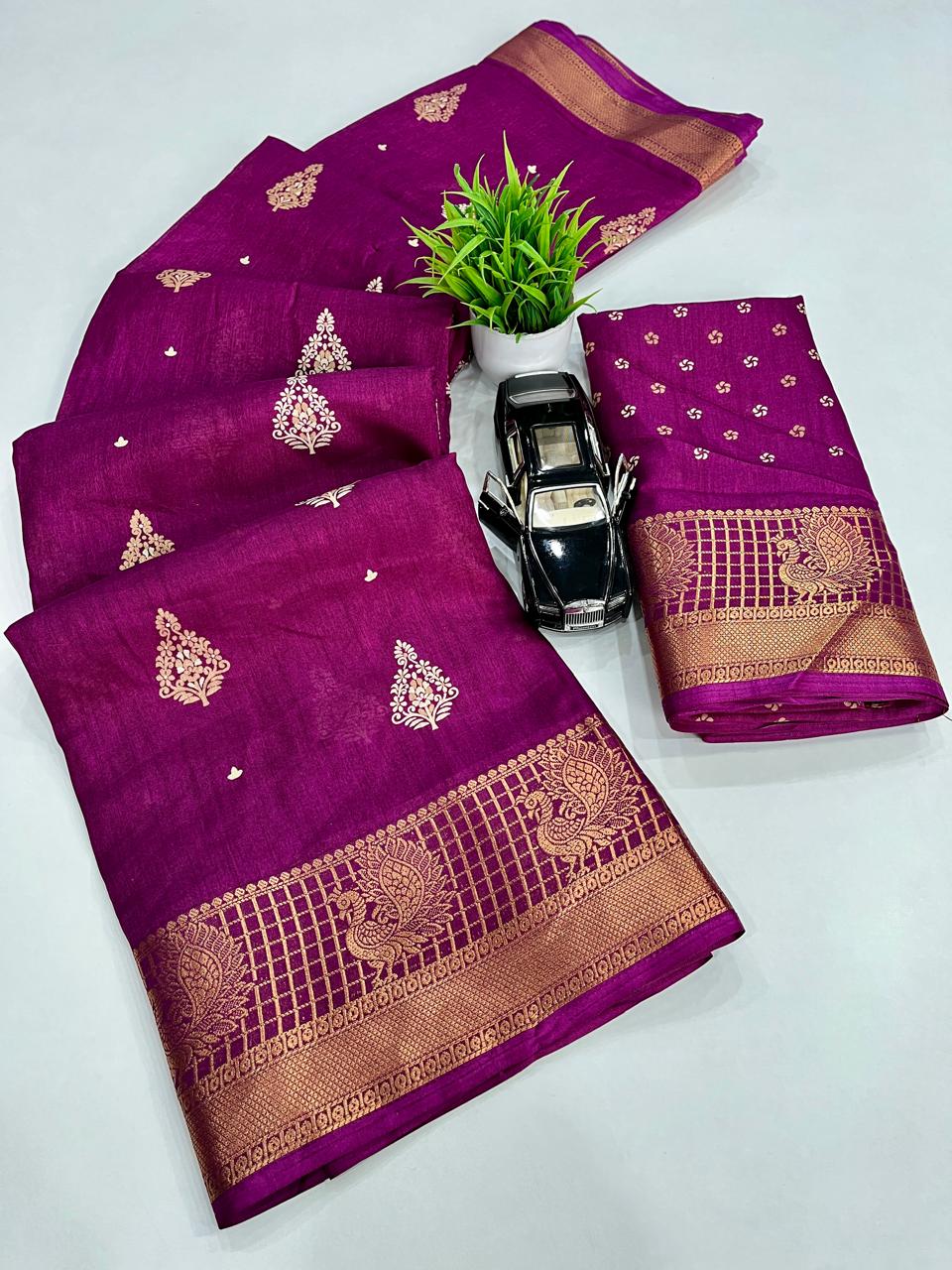 10_Soft dola fabric with jecard border
