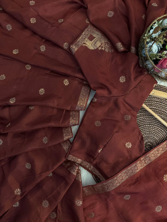 29_Pure Muslin Silk Saree With Running Blouse