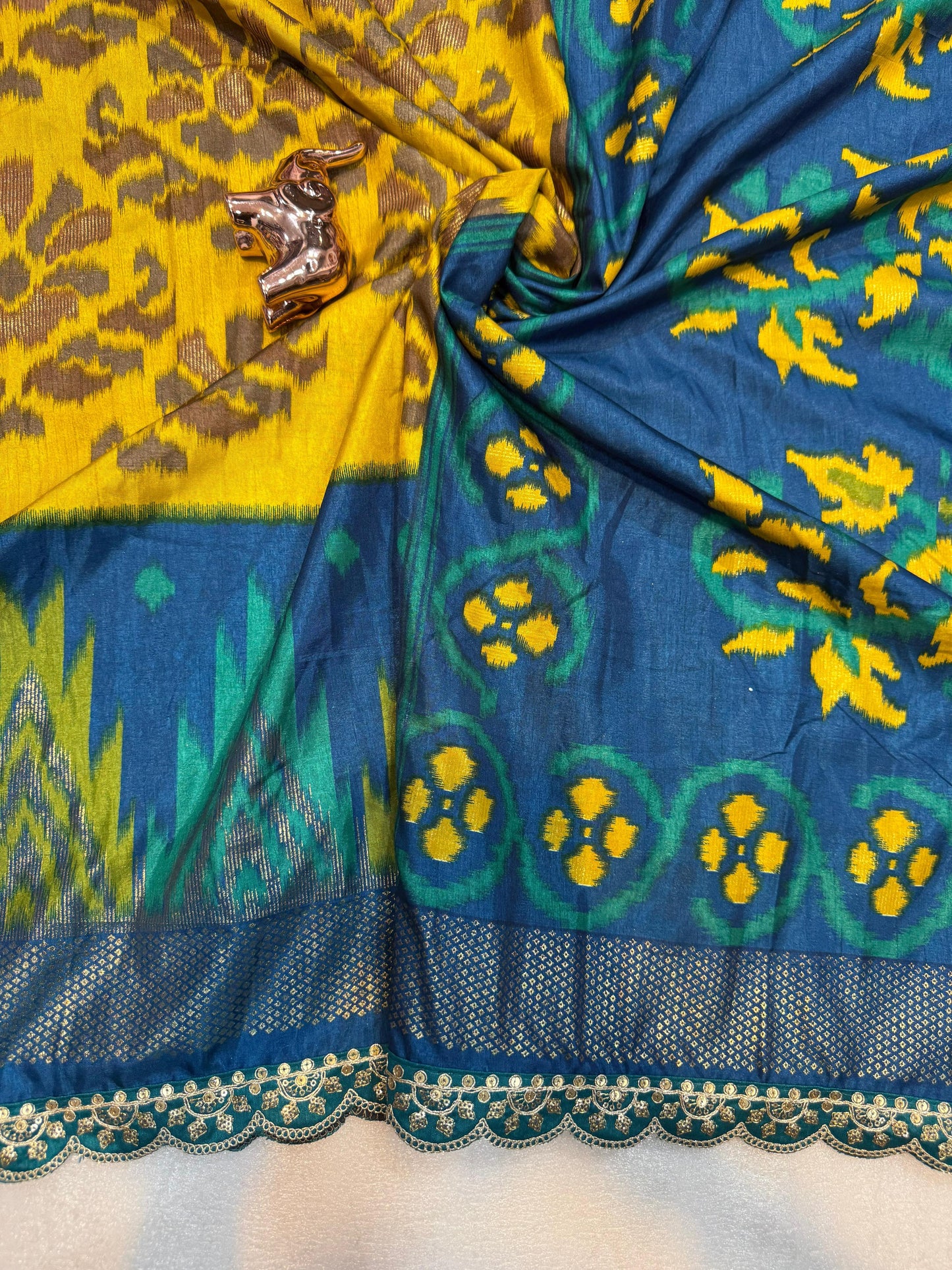 31_Ikkat Design Silk Saree