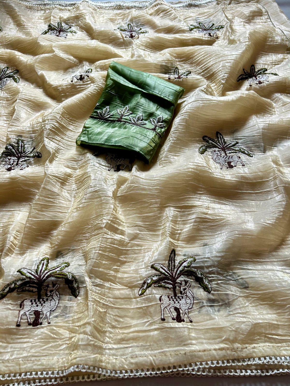 34_ Pure gold crush silk saree