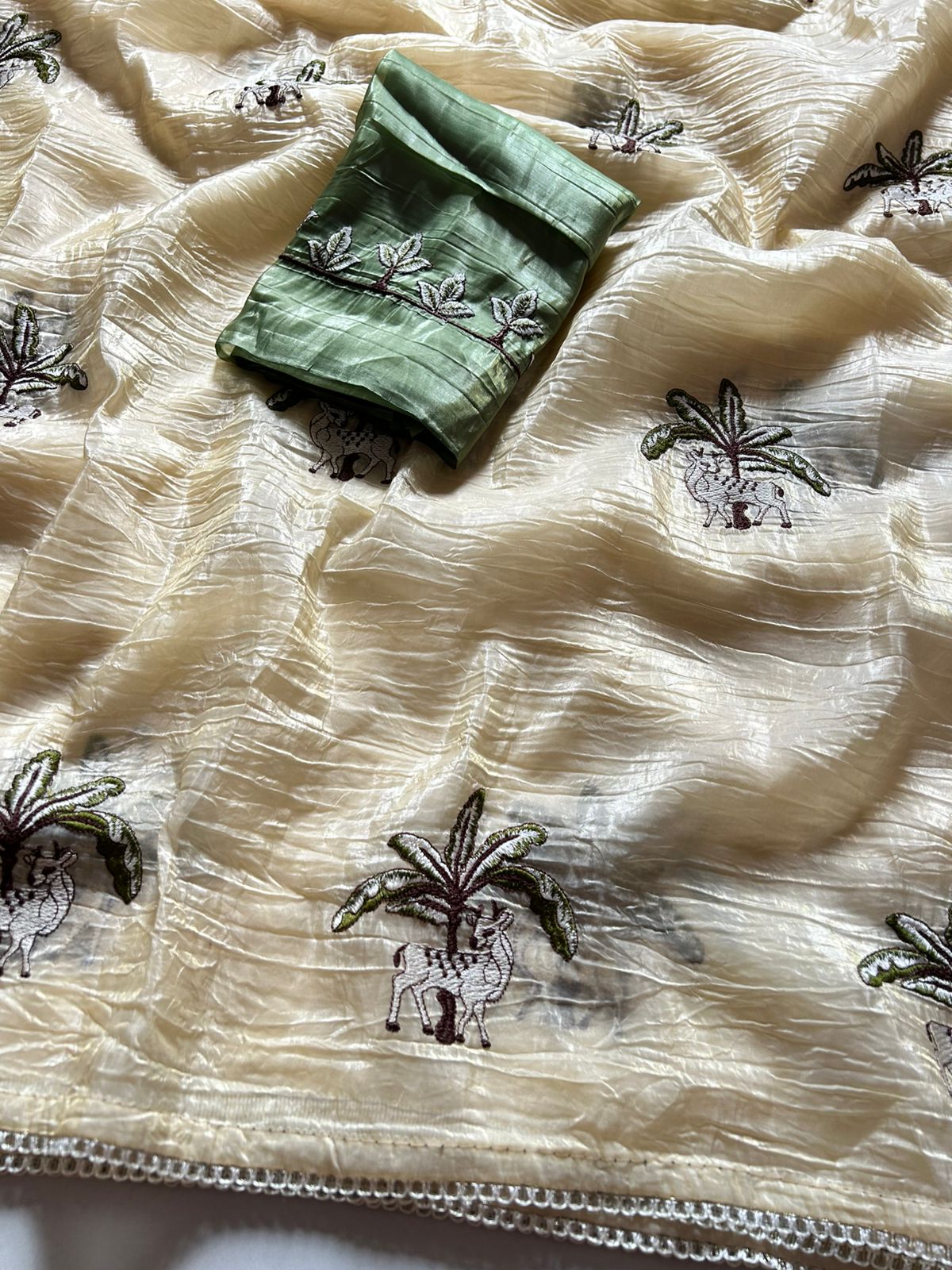 34_ Pure gold crush silk saree