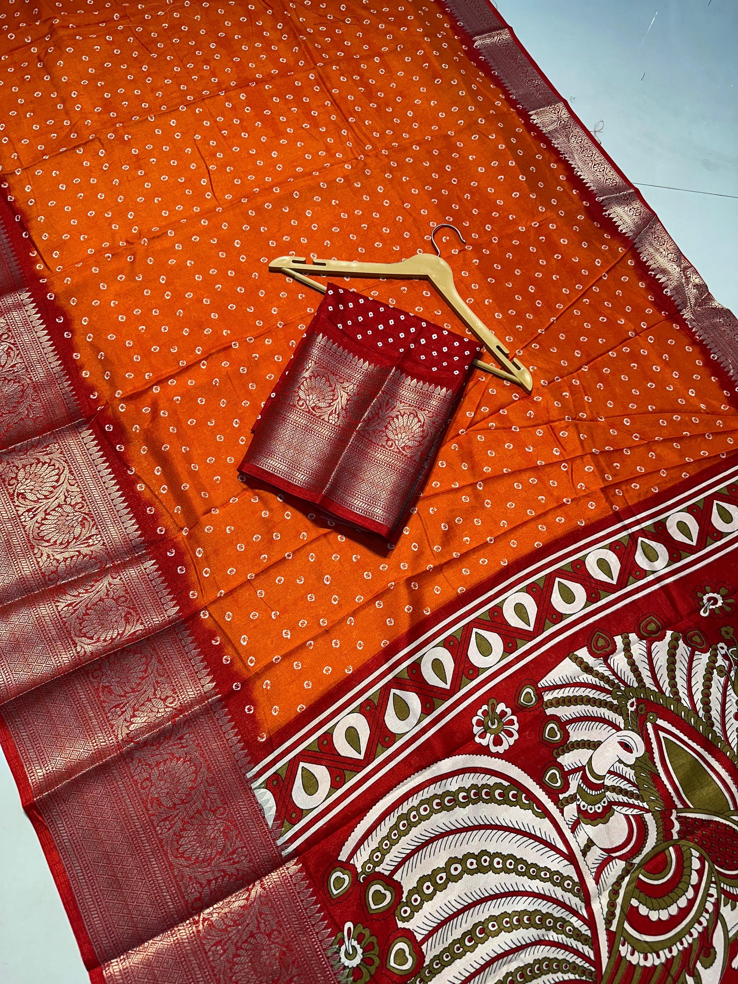 33_Super hit Dola silk crush premium saree