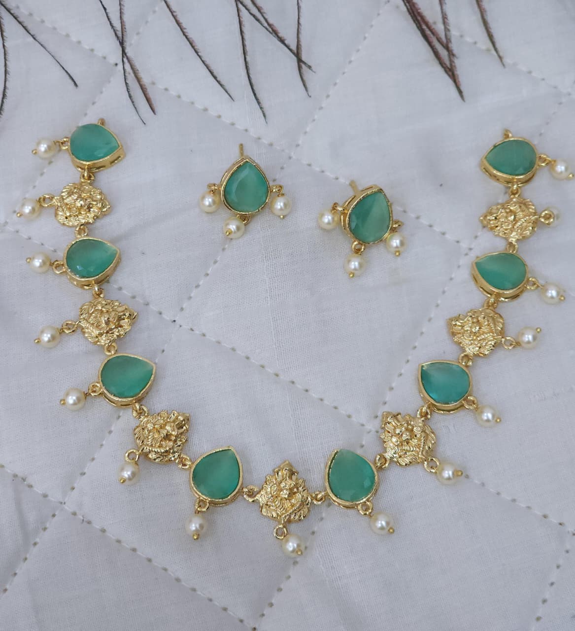 60_Premium Golden Lord Vinayak 14 Carat Necklace